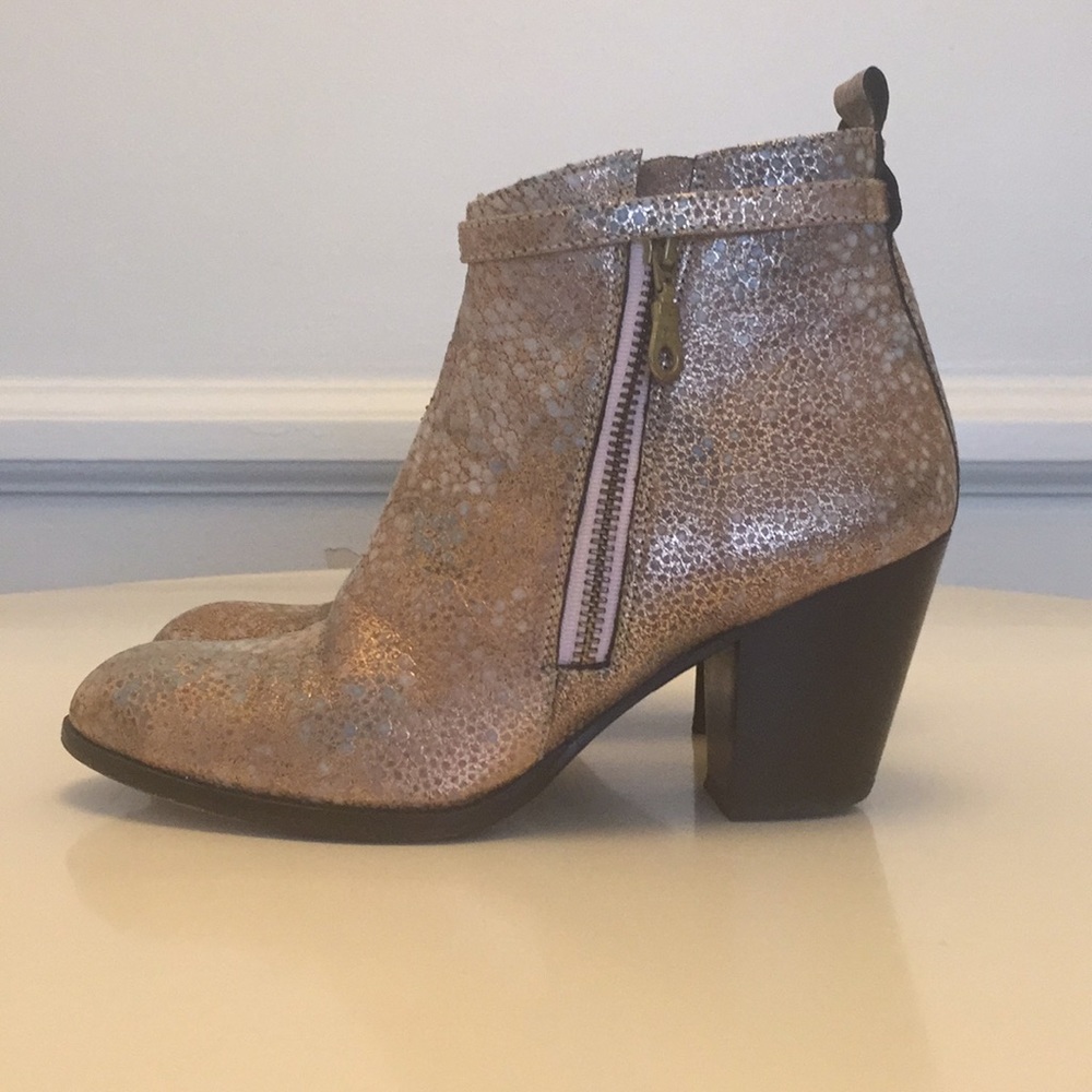 Anthropologie Modern Vintage Ankle Boots